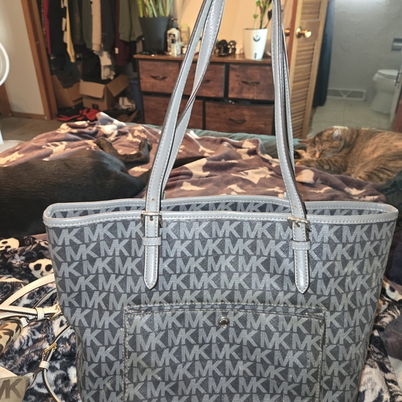 Michael Kors Monogram Gray Tote - Picture 1 of 6